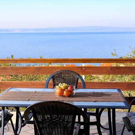 Apartment Vincent With Beautiful Sea View Terrace Кленовица Экстерьер фото
