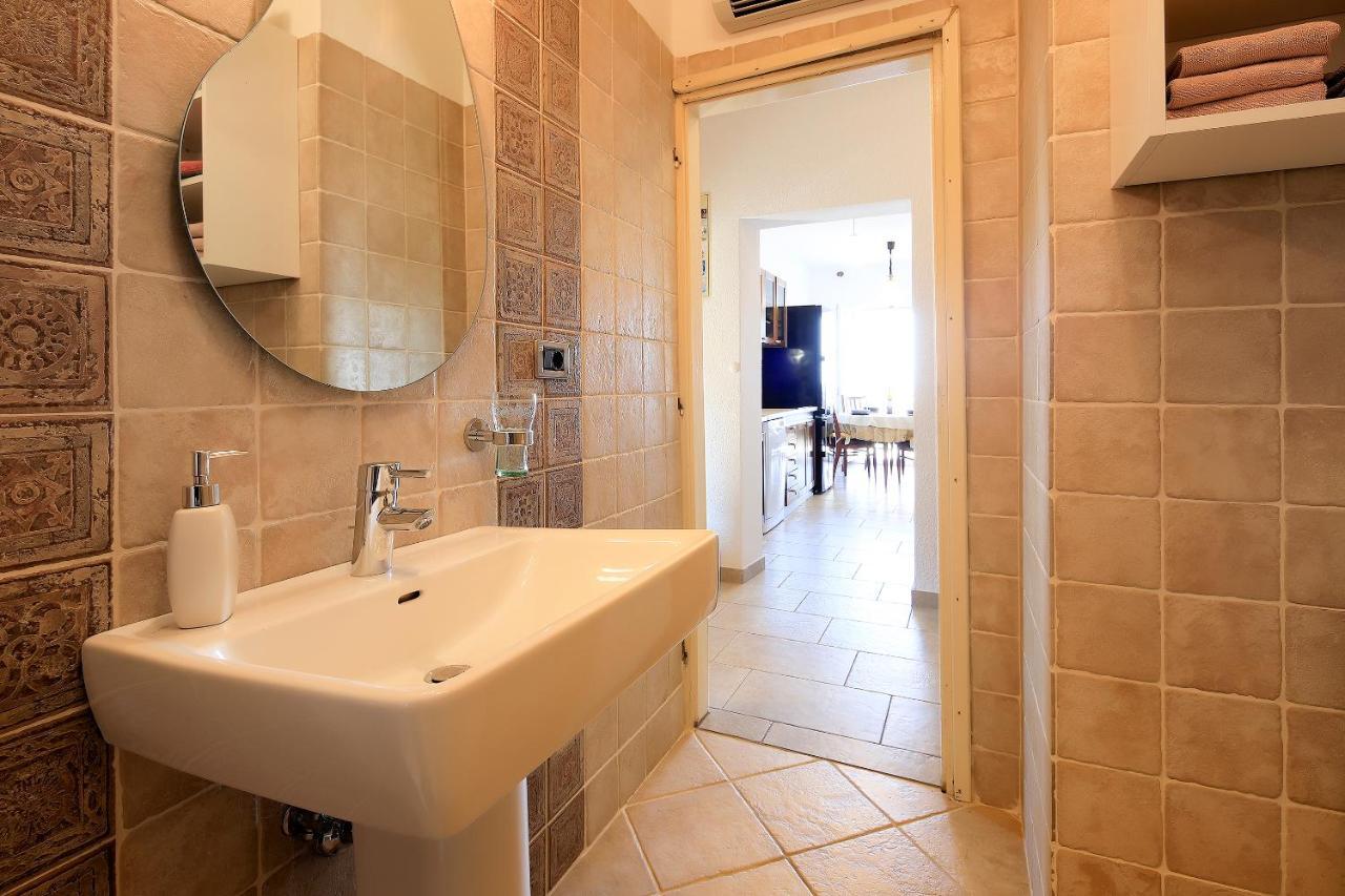 Apartment Vincent With Beautiful Sea View Terrace Кленовица Экстерьер фото